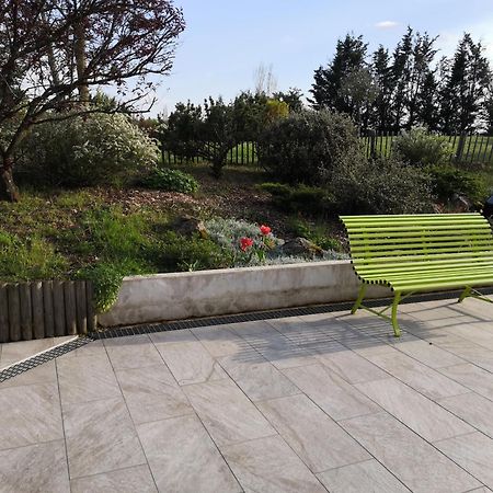 Chambre Avec Entree Independante Dans Un Ecrin De Verdure Dommartin  Dış mekan fotoğraf