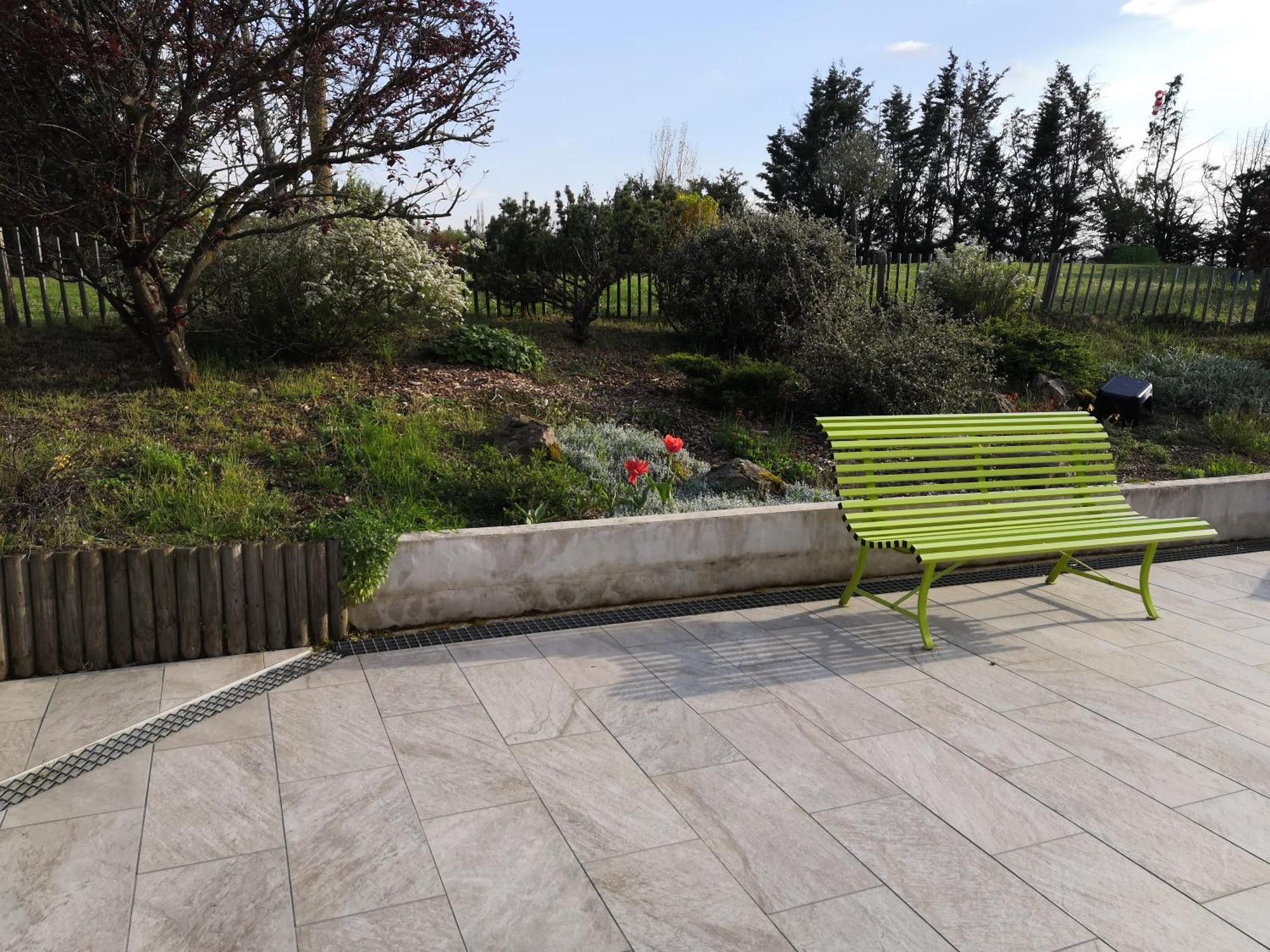 Chambre Avec Entree Independante Dans Un Ecrin De Verdure Dommartin  Dış mekan fotoğraf
